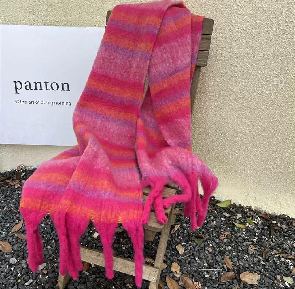 Écharpes multicolores pour l’hiver